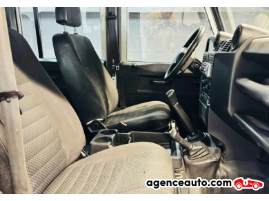 Land Rover Defender — 14