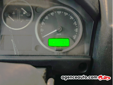 Land Rover Defender — 18