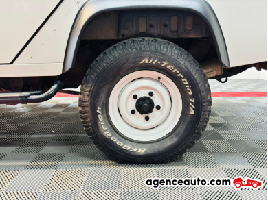 Land Rover Defender — 21