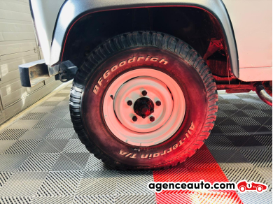Land Rover Defender — 23