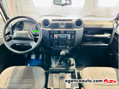 Land Rover Defender — 10