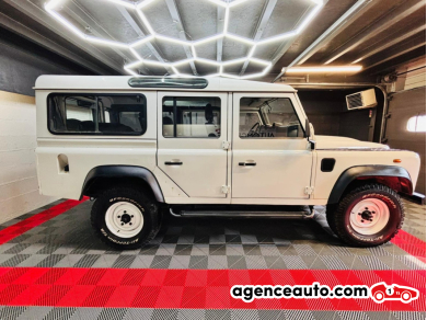 Land Rover Defender — 4