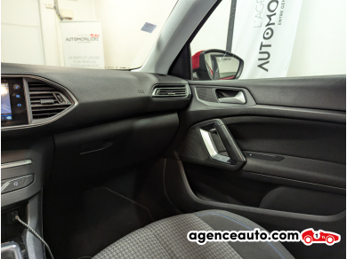 Peugeot 308 — 10