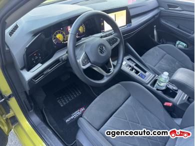 Volkswagen GOLF VIII — 11