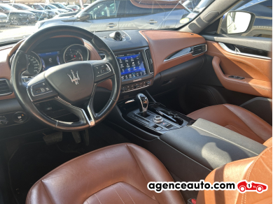 Maserati Levante — 11