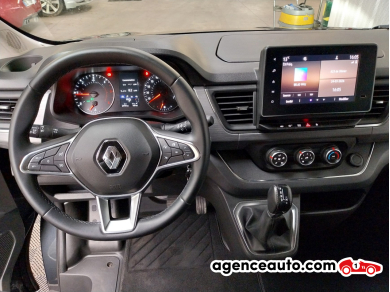 Renault Trafic — 27