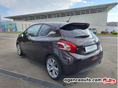 Peugeot 208 — 5