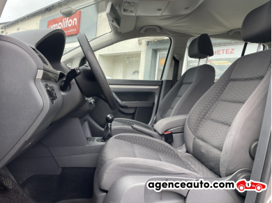 Volkswagen Touran — 11