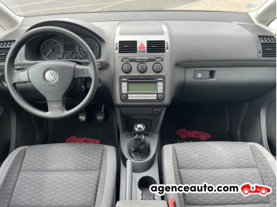 Volkswagen Touran — 12