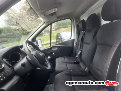 Renault Trafic — 10