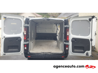 Renault Trafic — 28