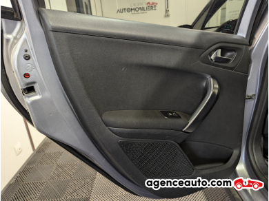 Peugeot 2008 — 15