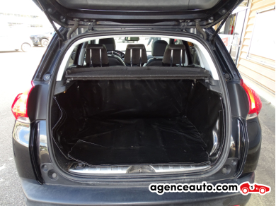 Peugeot 2008 — 8