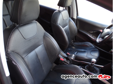 Peugeot 2008 — 30