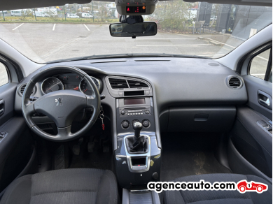 Peugeot 5008 — 13