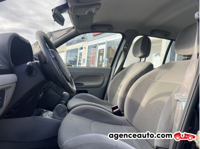 Renault Clio — 14