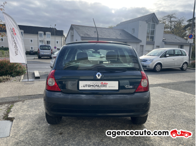 Renault Clio — 6