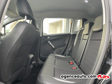 Peugeot 2008 — 13