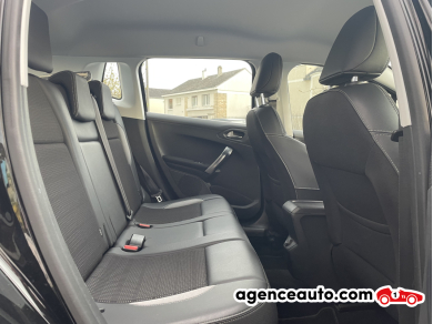 Peugeot 2008 — 12