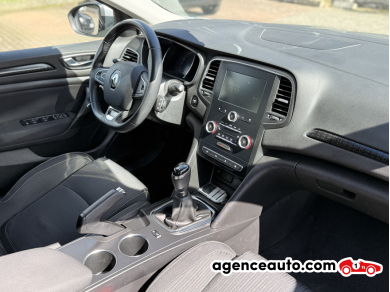 Renault MEGANE IV — 12