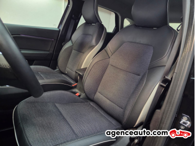 Renault Captur — 10