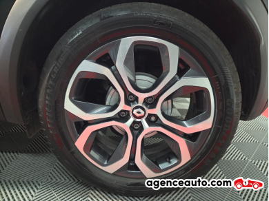 Renault Captur — 19