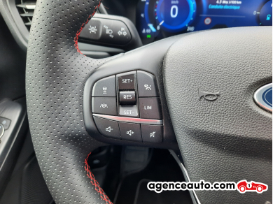 Ford Kuga — 13