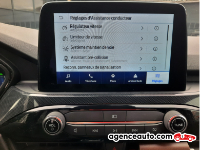 Ford Kuga — 23
