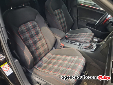 Volkswagen Golf — 17