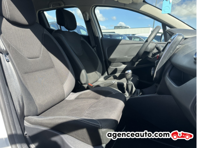 Renault Clio — 12