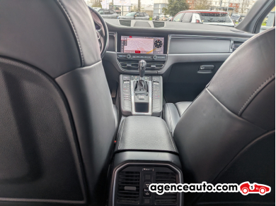 Porsche Macan — 17
