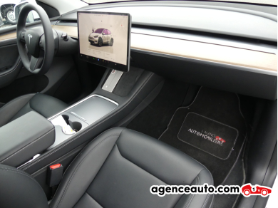 Tesla Model Y — 14
