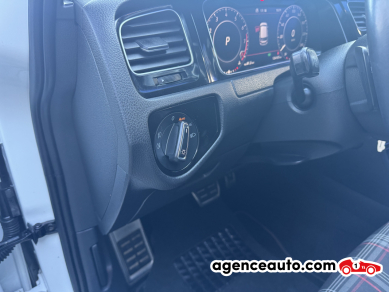 Volkswagen Golf — 19