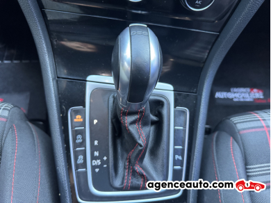Volkswagen Golf — 32