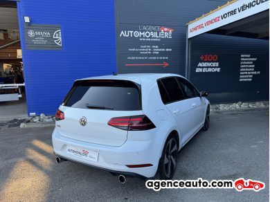 Volkswagen Golf — 8