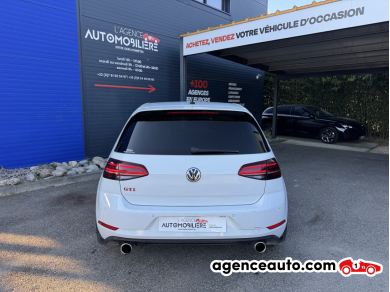 Volkswagen Golf — 7