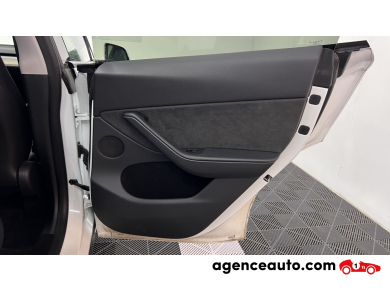 Tesla Model Y — 15