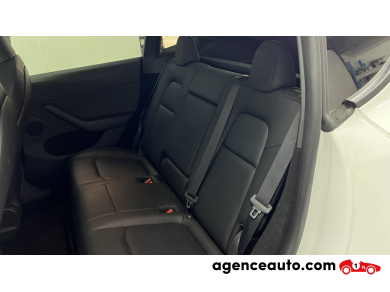 Tesla Model Y — 17