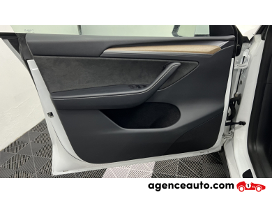 Tesla Model Y — 9