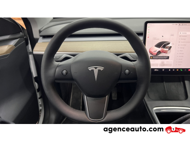 Tesla Model Y — 31
