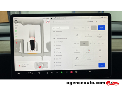 Tesla Model Y — 32