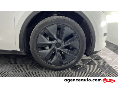 Tesla Model Y — 39