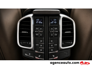 Porsche Cayenne — 17