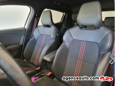 Renault Clio — 12