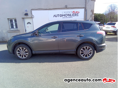 Toyota RAV4 — 2