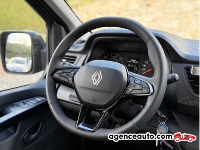 Renault Trafic Combi — 19