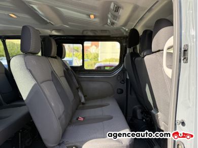 Renault Trafic Combi — 15