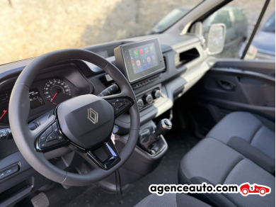 Renault Trafic Combi — 10
