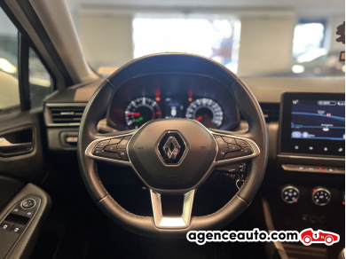 Renault Clio — 12