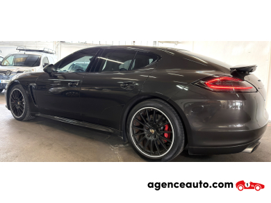 Porsche Panamera — 21